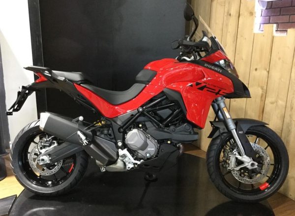 5117926x1024x768_FFFFFF_L_2