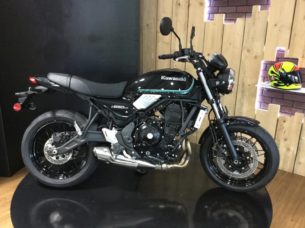 2022 Kawasaki Z650RS